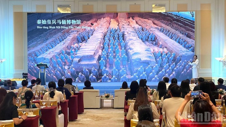 Emperor Qin Shi Huang’s Mausoleum Site Museum is introduced. Emperor Qin Shi Huang’s Mausoleum Site Museum is introduced.