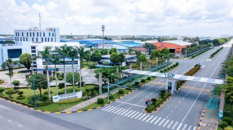 A corner of the Viet Nam–Singapore Industrial Park II (in formerly Binh Duong), now part of Ho Chi Minh City. A corner of the Viet Nam–Singapore Industrial Park II (in formerly Binh Duong), now part of Ho Chi Minh City.