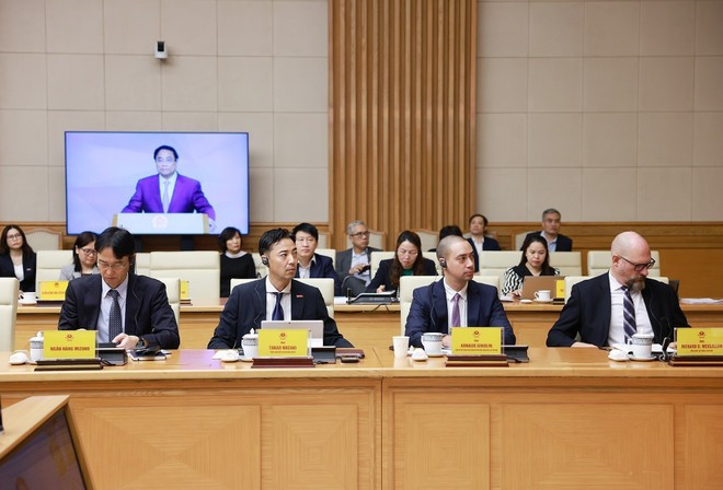 Participants in the conference on November 1 (Photo: VNA) Participants in the conference on November 1 (Photo: VNA)