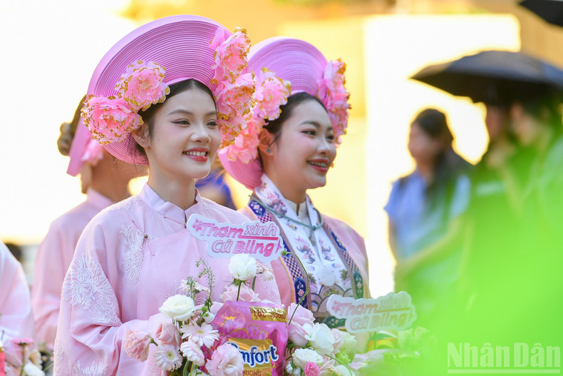 Through the programme, Ha Noi’s tourism sector aims to honour and promote the intangible cultural heritage of the Ao Dai, while fostering and spreading the cultural values that the Vietnamese Ao Dai represents.