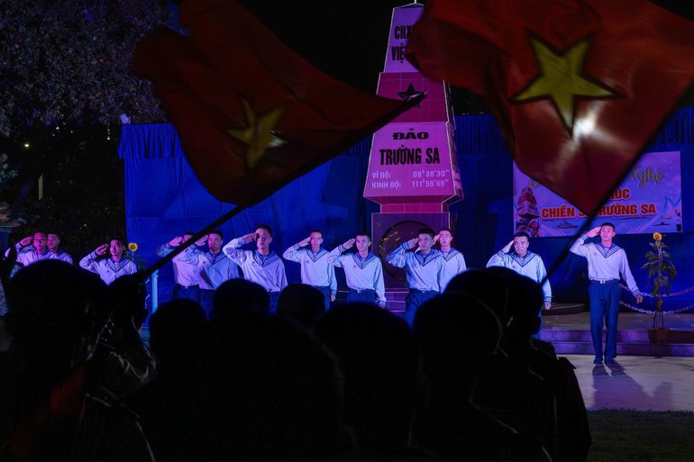 Truong Sa soldiers perform a cultural programme.