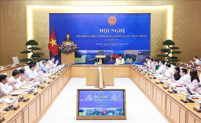 An overview of the sixth meeting of the Coordinating Council for Red River Delta Region in Ha Noi on September 20 (Photo: VNA) An overview of the sixth meeting of the Coordinating Council for Red River Delta Region in Ha Noi on September 20 (Photo: VNA)