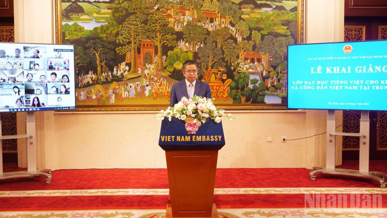 Ambassador Pham Thanh Binh speaks at the opening ceremony. Ambassador Pham Thanh Binh speaks at the opening ceremony.