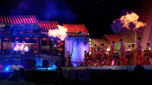 Two World Heritage sites celebrate 20 years of UNESCO recognition ảnh 1