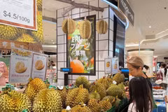 A durian stall at APITA supermarket (Photo: VNA)
