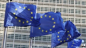 The European Union flag in Brussels, Belgium. (Photo: Xinhua/VNA)