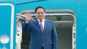 Prime Minister Pham Minh Chinh leaves Ha Noi in the early morning of June 24 for the 16th Annual Meeting of the New Champions of the World Economic Forum (WEF) in Tianjin and a working visit to China. (Photo: VNA)