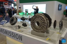 Photo taken on Nov. 4, 2025 shows a heavy-duty clutch for commercial vehicles displayed at the Automotive Aftermarket Products Expo 2025 (AAPEX) in Las Vegas, Nevada, the United States. The Automotive Aftermarket Products Expo 2025, held in Las Vegas from Tuesday to Thursday, features more than 2,700 global exhibitors across 5,500 booths and is expected to attract over 45,000 attendees from more than 120 countries, said the organizers. (Photo: Xinhua)