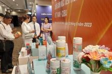 Enterprises from Ho Chi Minh City showcase their products at the Ho Chi Minh City Export Forum.