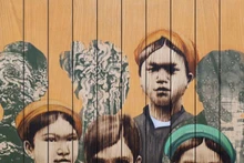 “Indochina” (2024), a wood-burning painting by Ngo Van Sac, is nominated among the top three works in the Modern and Contemporary category at Asian Art in London 2025. (Photo: VNA)