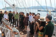 In August 2017, writers participating in a creative camp organised by the People’s Army Publishing House conducted fieldwork at the Naval Academy.
