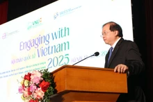 Ta Quang Dong, Deputy Minister of Culture, Sports and Tourism, speaks at the 15th Engaging with Viet Nam Conference. (Photo: SIS)
