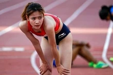 Vietnamese runner Nguyen Khanh Linh win a gold in the women's 1.500m event at the Thailand Open Track & Field Championships 2025 on June 22 in Pathumthani. (Photo: Viet Nam Sports Team)
