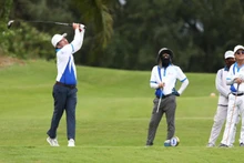 Golfers competing in the “I Love Viet Nam” golf tournament. (Photo: Tan Thanh)