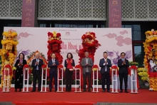 Delegates cut the ribbon to inaugurate the programme.