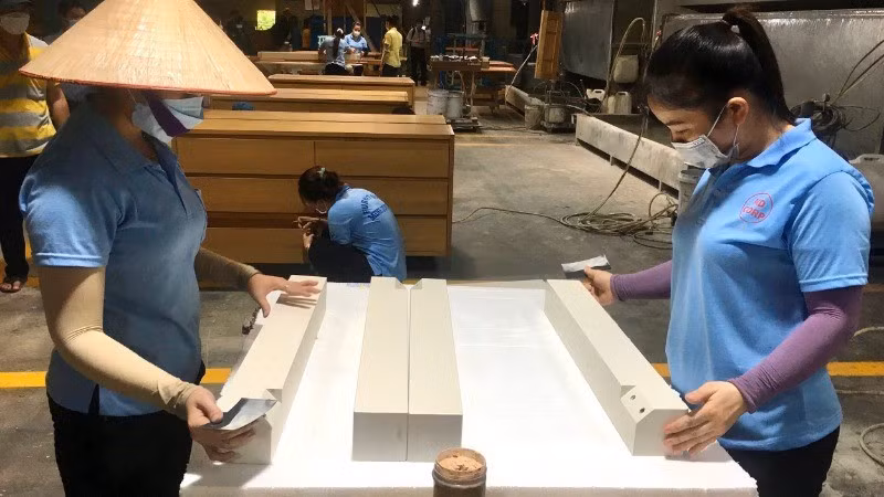 Wood export production at Minh Duong Wood Joint Stock Company 