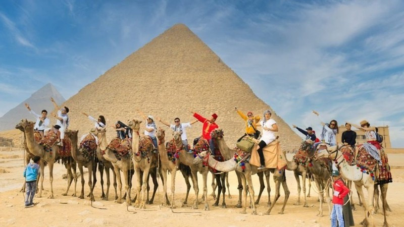 Several of Egypt’s famous tourist destinations attract visitors from Viet Nam.