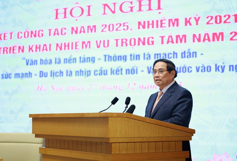 Prime Minister Pham Minh Chinh chairs a conference in Ha Noi on December 27 to review the culture, sports and tourism sector’s performance in 2025 and over the past five years, and and outline key tasks for 2026. (Photo: VNA)
