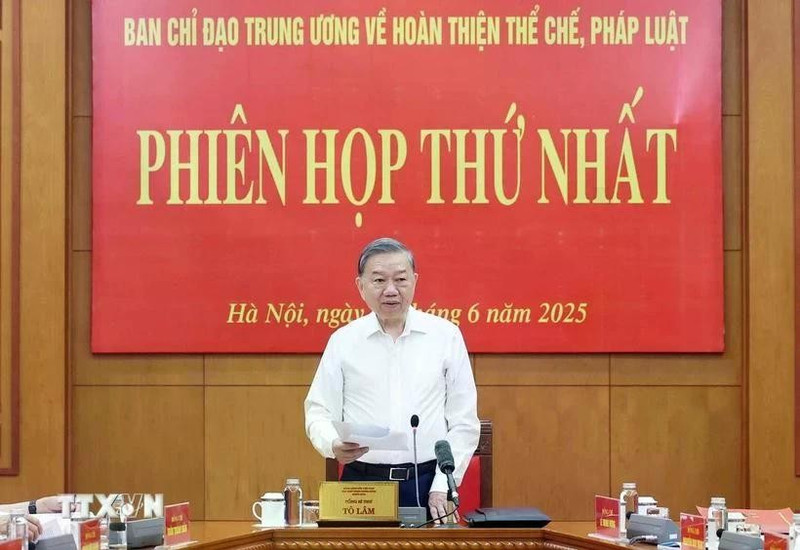 Party General Secretary To Lam addresses the meeting. (Photo: VNA)