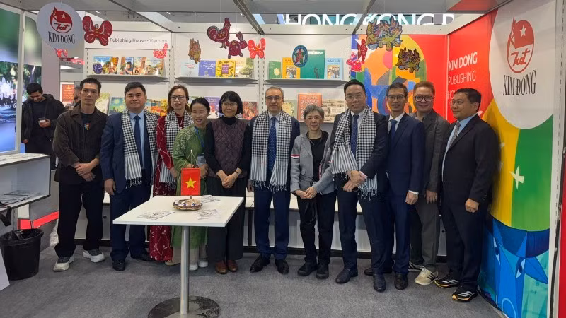 The Viet Nam delegation at the 77th Frankfurt Book Fair 2025.