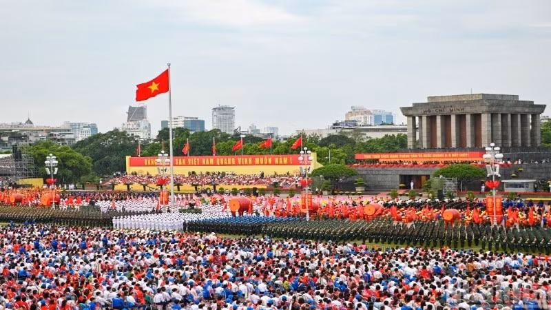 The overview of Ba Dinh Square at the 80th National Day parade. (Photo: THE DAI)