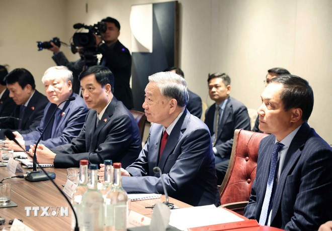 Party General Secretary To Lam attends seminar on AI, technology in London (Photo: VNA)