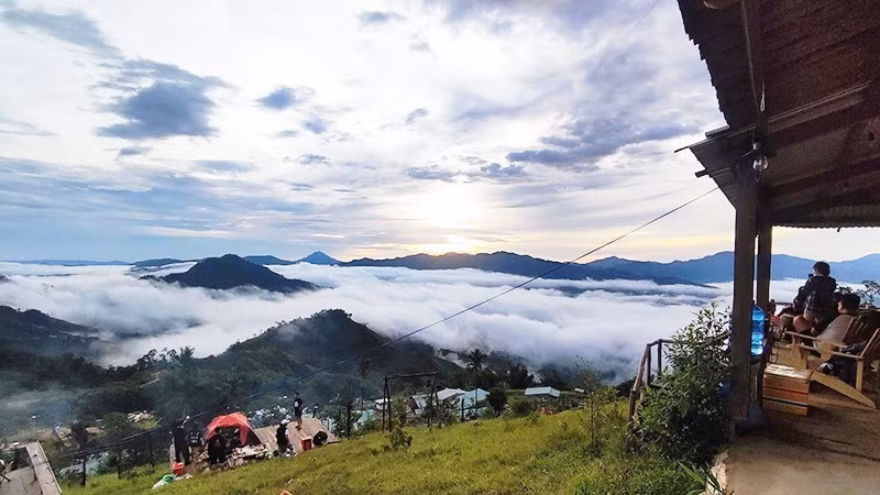 Tak Po Village: A New Haven for Cloud Chasers and Cultural Discovery