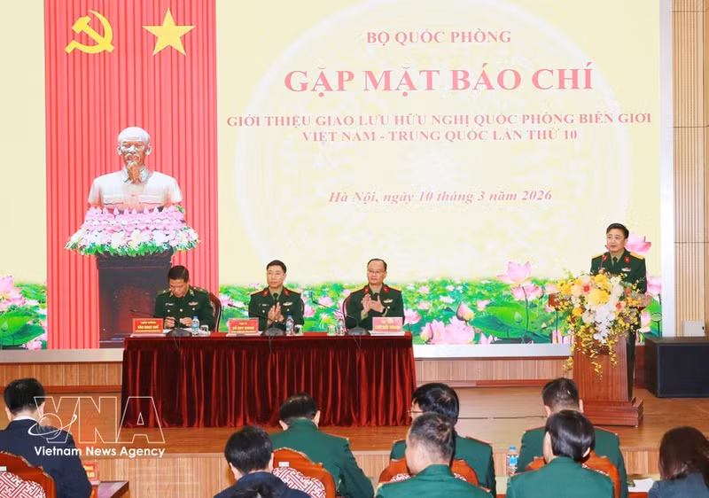 An overview of the press briefing in Ha Noi on March 10 to introduce the 10th Viet Nam–China Border Defence Friendship Exchange. (Photo: VNA)