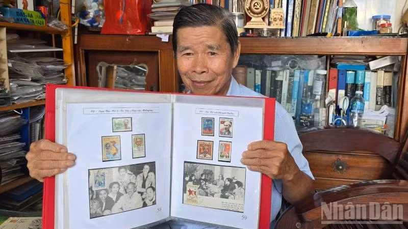 Tran Huu Hue and his stamp collection featuring President Ho Chi Minh 