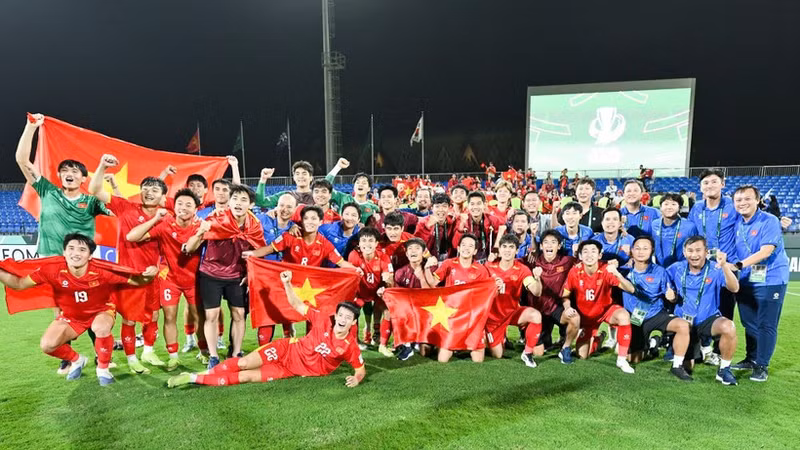 The Viet Nam's U23 coaching staff and players at the 2026 AFC U23 Asian Cup. (Photo: VFF)