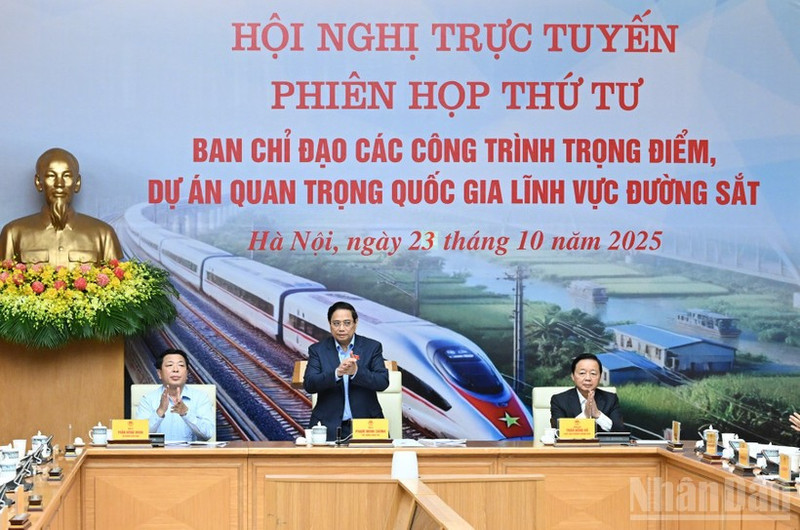 Prime Minister Pham Minh Chinh speaks at the meeting (Photo: NDO)