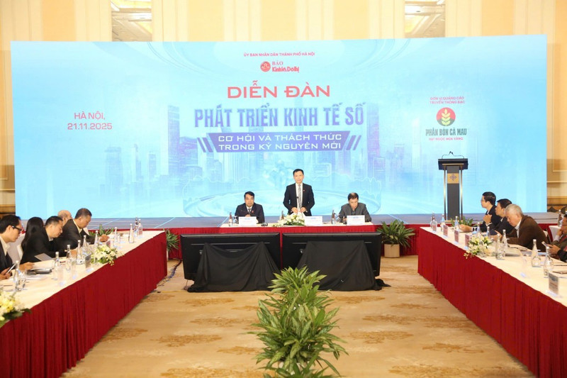 An overview of the forum (Photo: tuoitrethudo.vn)