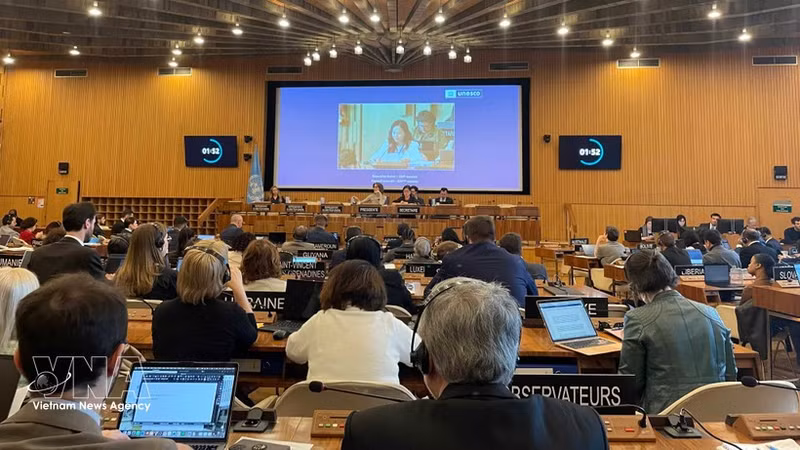 A view of the 224th session of the UNESCO Executive Board in Paris. (Photo: VNA)