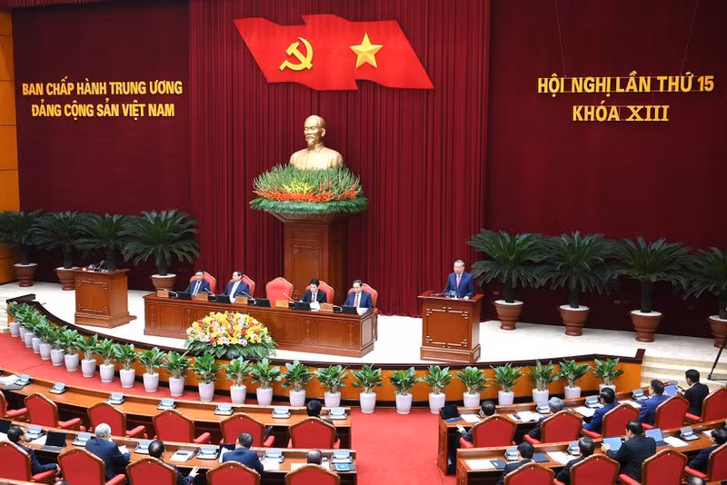 The 15th meeting of the 13th Party Central Committee opens in Ha Noi on December 22.