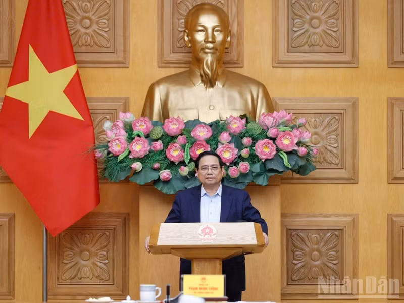 Prime Minister Pham Minh Chinh speaks at the meeting with the Policy Advisory Council in Ha Noi on March 7, 2026. (Photo: NDO) 