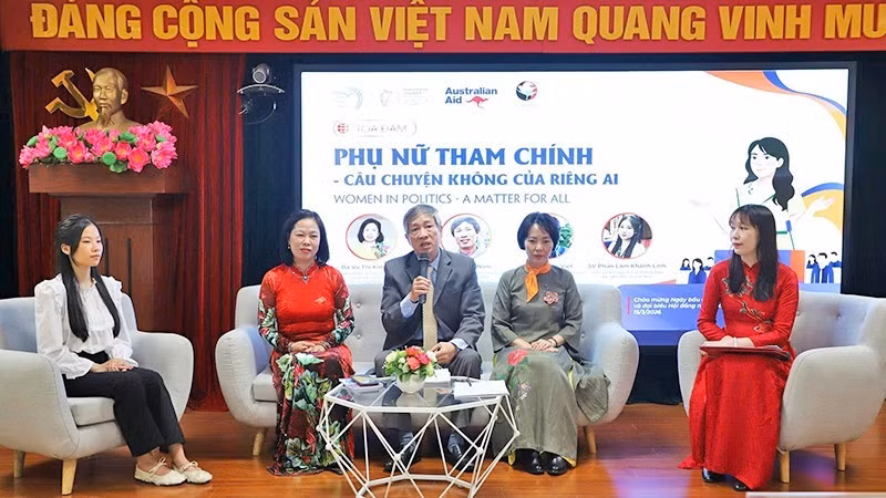 Speakers at the seminar