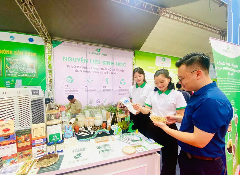 Introducing packaging products made from coffee husks and agricultural by-products