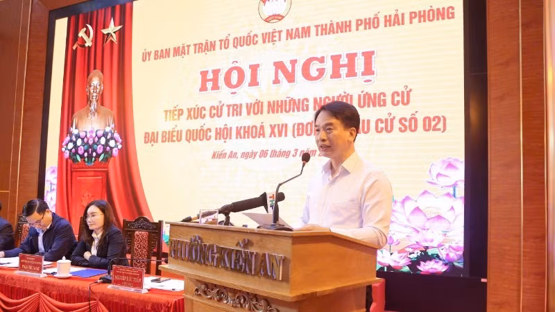 National Assembly candidates meet voters from electoral unit No.2 in Hai Phong City