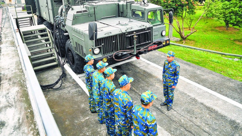 Soldiers of Regiment 64, Division 361, Air Defence – Air Force during a training session (Photo: THE DAI)