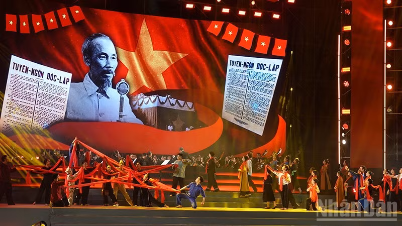 A performance at the arts programme in Ho Chi Minh City