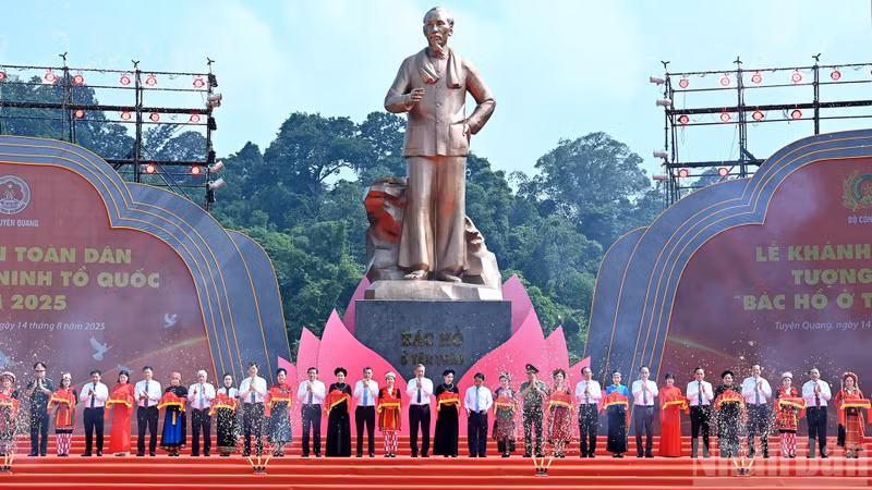 Delegates at the inauguration ceremony