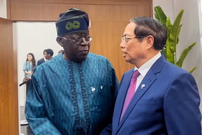 PM Pham Minh Chinh (R) and Nigerian President Bola Ahmed Tinubu (Photo: Government Portal)