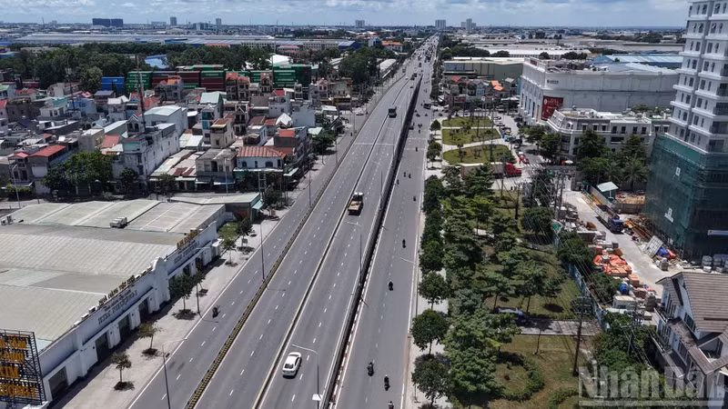 Following the merger, the City possesses the country's strongest integrated port-logistics network, comprising Cai Mep-Thi Vai Port, Binh Duong's ICD system, and the extensive trade network of the Southeast region.