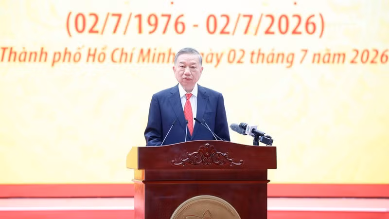 Party General Secretary and State President To Lam speaks at the ceremony to mark the 50th anniversary of Saigon-Gia Dinh city being officially named after President Ho Chi Minh. (Photo: VNA)