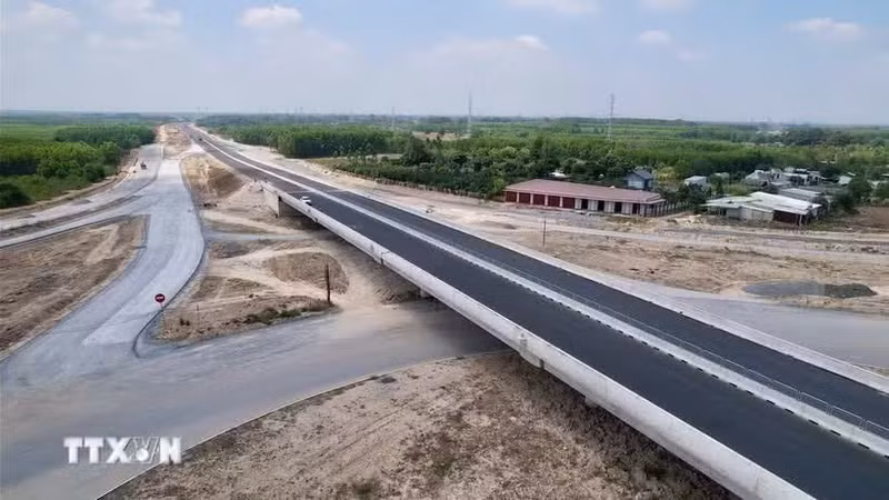 Ho Chi Minh City's Ring Road 3 section passing through Dong Nai has been largely completed. (Photo: VNA)