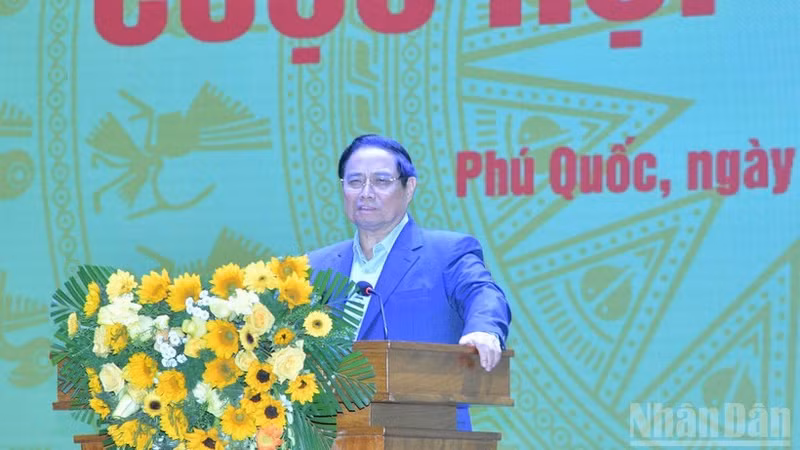 Prime Minister Pham Minh Chinh delivers a directive speech at the second meeting of the National APEC 2027 Committee. (Photo: Thanh Giang)