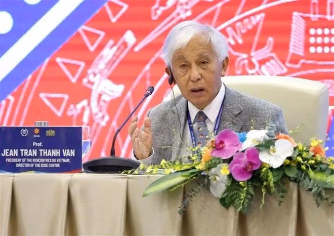 Professor Tran Thanh Van, a Vietnamese-French scientist, the founder and President of the Quy Nhon-based International Centre for Interdisciplinary Science and Education (ICISE) (Photo: VNA)