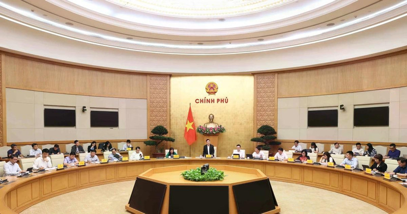 At the meeting of the Steering Committee for Anti-Money Laundering. (Photo: VNA)