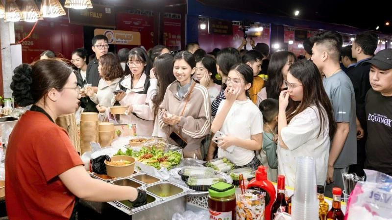 During the three-day event, experience spaces and craft demonstrations attracted tens of thousands of visitors.