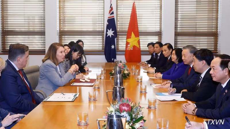 General Secretary of the Communist Party of Viet Nam Central Committee and President of Viet Nam To Lam meets with President of the Australian Senate Sue Lines and Speaker of the House of Representatives Milton Dick in Canberra on August 11 (Photo: VNA)